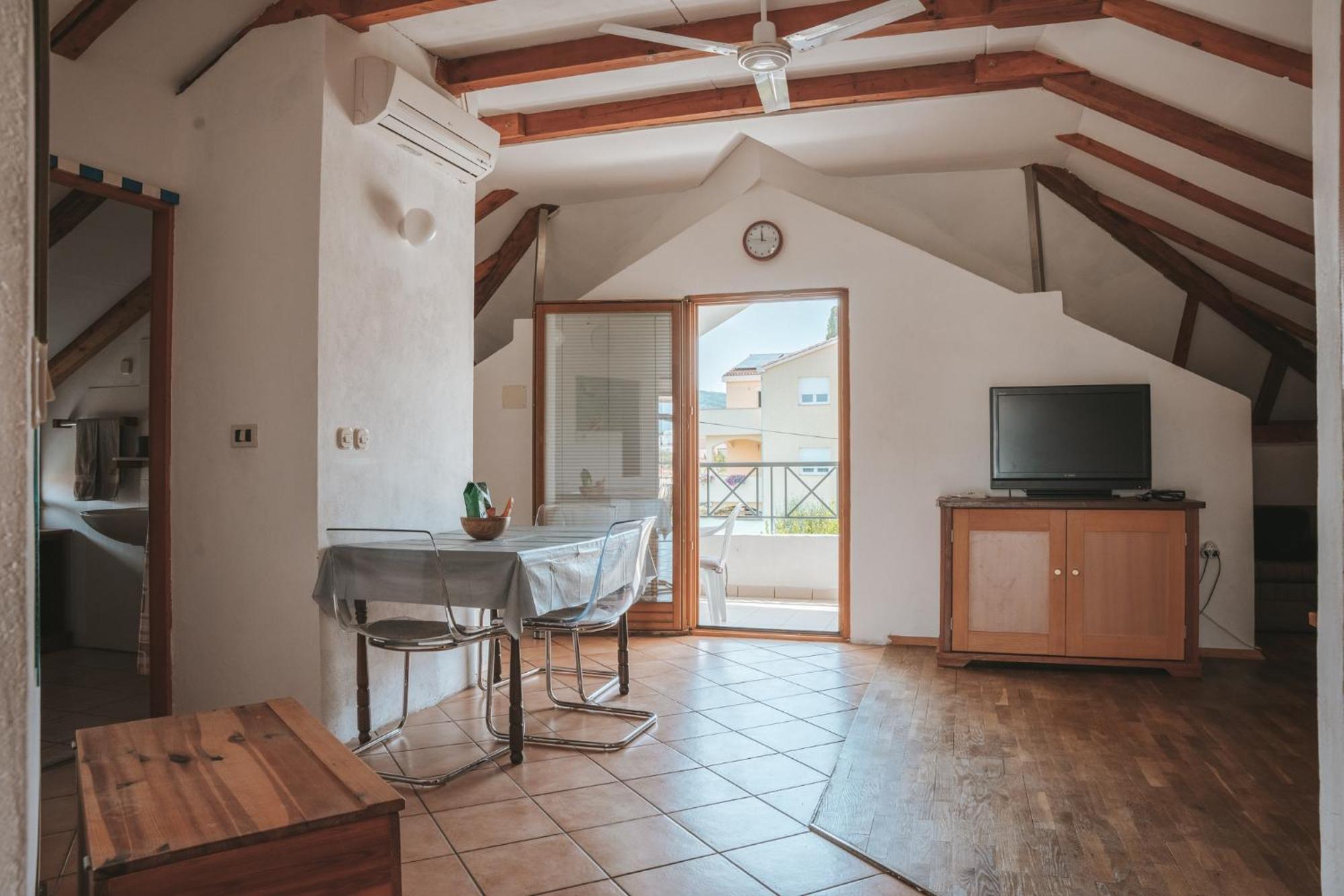 Morena Apartment Vodice Luaran gambar